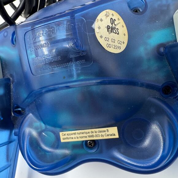 Lot of 4 Aftermarket Controllers PS2 GameCube LightGun Mad Catz Pelican Untested - Picture 12 of 16